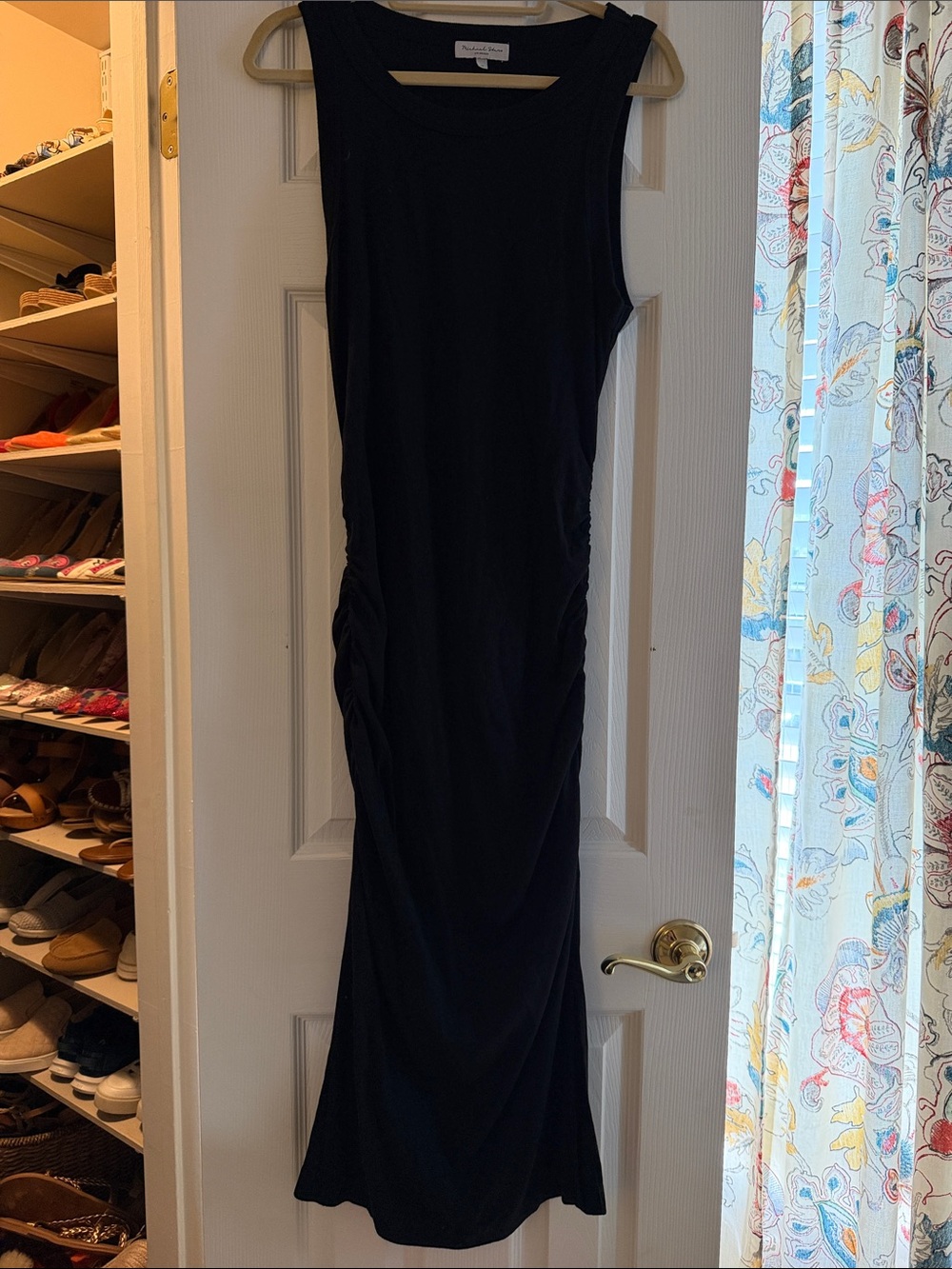 Black Sleeveless Ruched Maxi Dress
